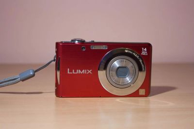 Лот: 3873241. Фото: 1. Фотоаппарат Panasonic DMC-FS16... Цифровые компактные