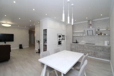 Лот: 25552855. Фото: 1. 4-комн. квартира , Красноярск... Квартиры, студии