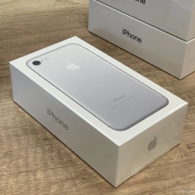 Лот: 15680439. Фото: 1. [Новый] Apple iPhone 7 32gb Silver... Смартфоны