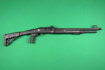 Лот: 22388120. Фото: 1. Ружьё помповое Huglu Atrox к.12... Охотничье оружие