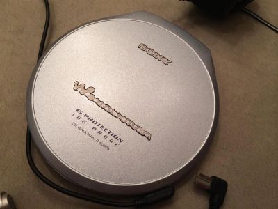 Лот: 3625329. Фото: 1. SONY Walkman D-EJ925 (Япония). Плееры