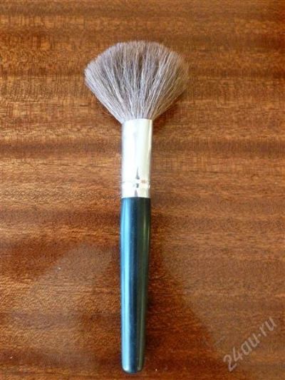 Лот: 2940459. Фото: 1. Кисть для пудры AVON. Аксессуары
