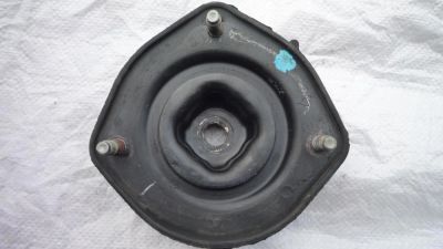 Лот: 4588251. Фото: 1. Опора задней стойки Toyota Corolla... Ходовая, подвеска, рулевое управление
