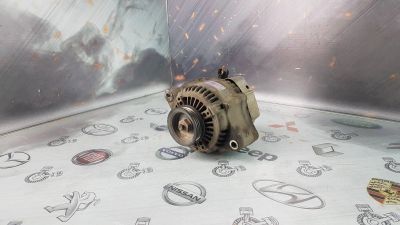 Лот: 23584299. Фото: 1. Генератор Honda Civic Ferio D15B... Электрооборудование