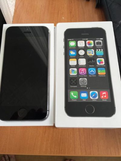 Лот: 5844833. Фото: 1. Apple iPhone 5s 16 gb [ Space... Смартфоны