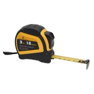 Лот: 25260375. Фото: 1. Рулетка ALUKOMTOOLS 3 м х 16 мм... Ручной инструмент