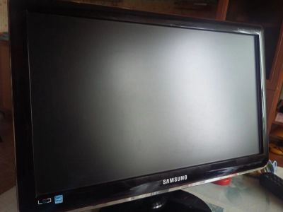 Лот: 11254357. Фото: 1. Монитор Samsung s19b370bи. ЖК-мониторы