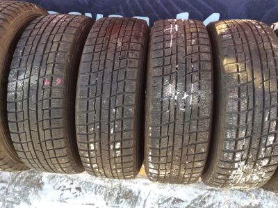 Лот: 8220081. Фото: 1. Зимние шины 215/60R17 Yokohama... Шины