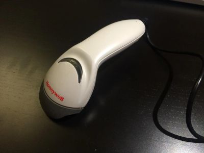Лот: 6509964. Фото: 1. Сканер штрих-кодов Honeywell MS5145... Торговое