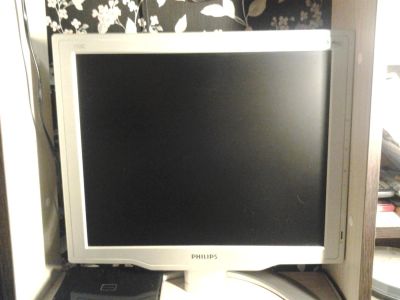 Лот: 3431421. Фото: 1. Монитор philips 170c. ЖК-мониторы