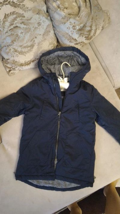 Лот: 8293307. Фото: 1. Парка Zara 110. Верхняя одежда