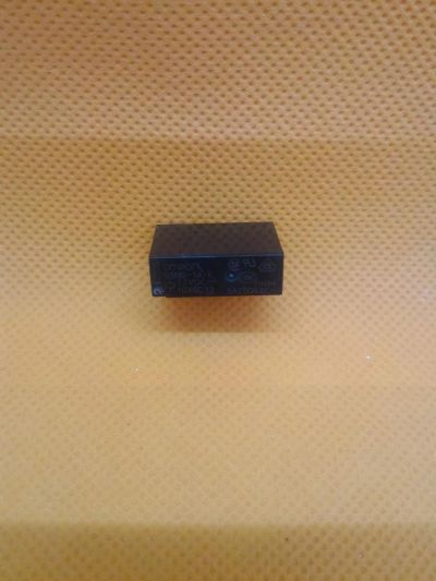 Лот: 10972620. Фото: 1. Электромагнитное реле Omron G5NB-1A-E... Реле, тумблеры, переключатели