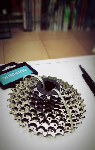 Лот: 7785329. Фото: 1. Кассета 9ск Shimano. Запчасти