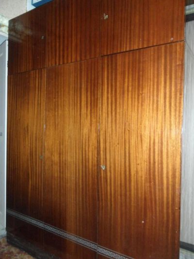 Лот: 6923116. Фото: 1. Шкаф. Шкафы, шкафы-купе