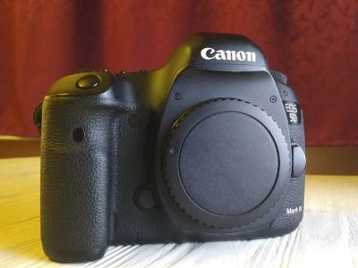 Лот: 14464208. Фото: 1. Canon 5d mkIII (полная комплектация... Цифровые зеркальные
