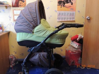 Лот: 4576045. Фото: 1. Универсальная коляска Tutis Zippy... Коляски