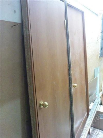 Лот: 1294247. Фото: 1. 2 двери (туалет-ванна). Фурнитура, комплектующие