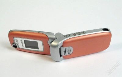 Лот: 109790. Фото: 1. Sony Ericsson z520i. Кнопочные мобильные телефоны