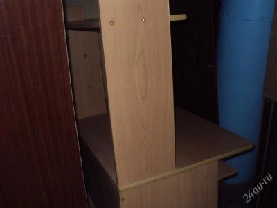 Лот: 1767104. Фото: 1. Компьютерный стол. Стойки и тумбы для аппаратуры