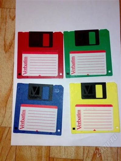 Лот: 785762. Фото: 1. дискеты для ПК 2HD. Другое (компьютеры, оргтехника, канцтовары)