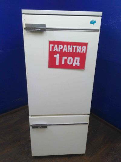Лот: 13983292. Фото: 1. Холодильник (эконом) бирюса б-18... Холодильники, морозильные камеры