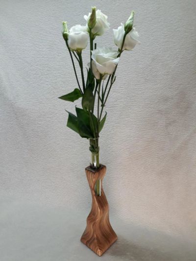 Лот: 11116812. Фото: 1. Деревянная мини ваза. Цветы. Вазы