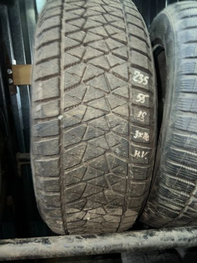 Лот: 25061353. Фото: 1. (1шт)235-55-18 Bridgestone DM-V2. Шины