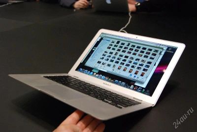 Лот: 967263. Фото: 1. Macbook Air 13,3 дюйма 2ядра Core... Ноутбуки