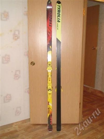 Лот: 635709. Фото: 1. Лыжи горные Tyrolia MC7 195см... Лыжи