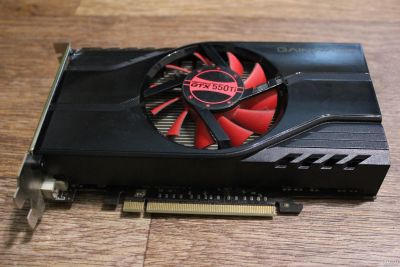 Лот: 16195286. Фото: 1. Видеокарта GTX 550Ti. Видеокарты