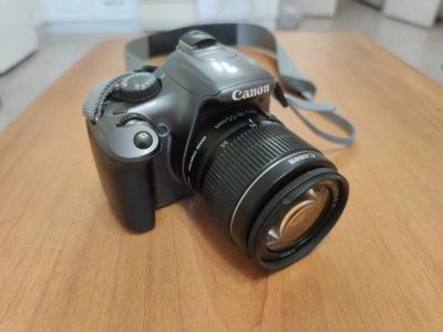 Лот: 16640816. Фото: 1. Фотоаппарат Canon EOS 1100D... Цифровые зеркальные