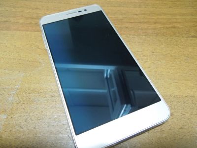Лот: 9481986. Фото: 1. Продам Смартфон ZTE Blade A910... Смартфоны