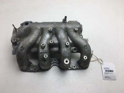 Лот: 20402863. Фото: 1. Коллектор впускной Nissan Bluebird... Двигатель и элементы двигателя