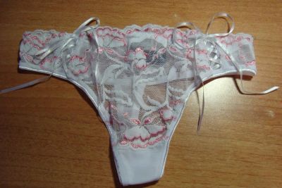 Лот: 3434045. Фото: 1. Ажурные стринги. Нижнее бельё