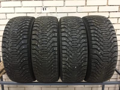 Лот: 16816850. Фото: 1. Зимние шины R16 225/60 Goodyear... Шины