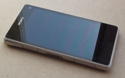 Лот: 7022641. Фото: 1. Sony Xperia Z1 Compact. Смартфоны