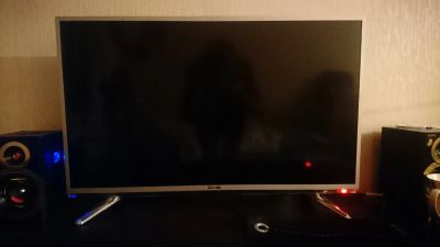 Лот: 11784831. Фото: 1. DNS V32D8100S. Телевизоры