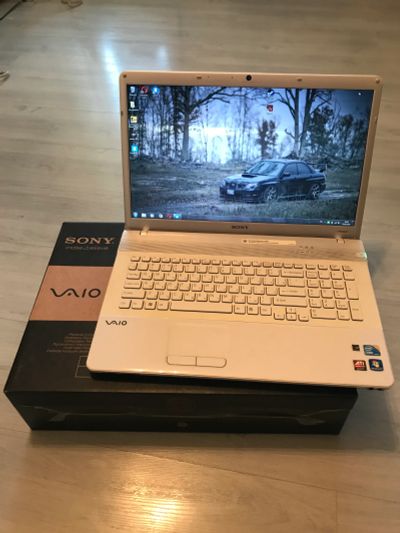 Лот: 11686335. Фото: 1. Ноутбук SONY VAIO 17.3. Ноутбуки
