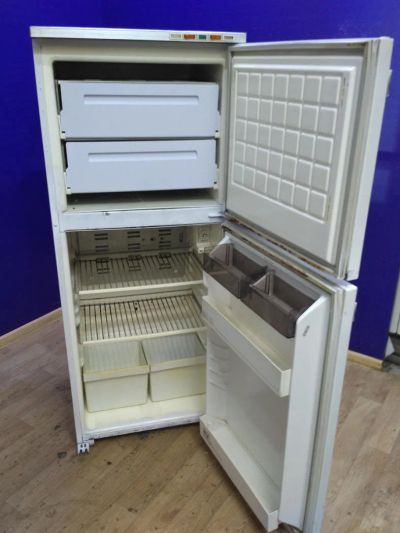 Лот: 9875583. Фото: 1. Холодильник Бирюса Б-22 (до 2000г... Холодильники, морозильные камеры