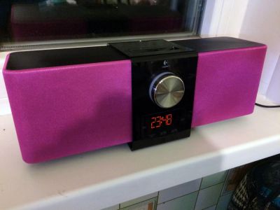 Лот: 6278986. Фото: 1. Док станция Logitech Pure-Fi Express... Другое (аудиотехника)