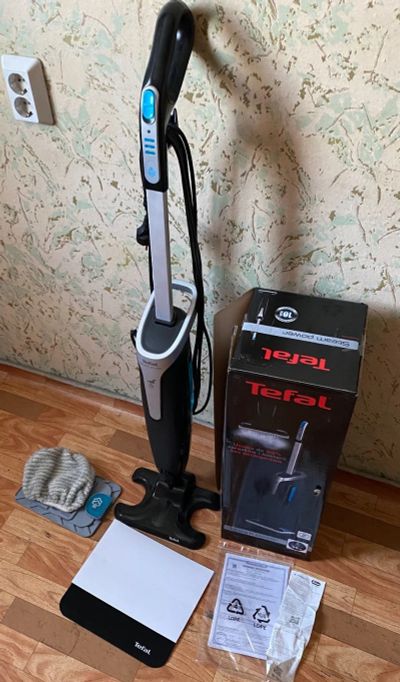 Лот: 17153972. Фото: 1. Элетрошвабра паровая tefal. Утюги, парогенераторы, отпариватели