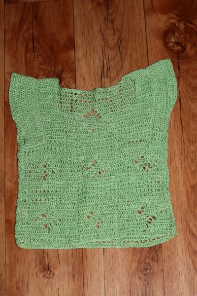 Лот: 6357284. Фото: 1. Футболка вязаная кружевная на... Футболки, поло, топы, лонгсливы