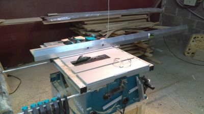 Лот: 11676785. Фото: 1. Пила циркулярная Makita 2704. Электроинструмент