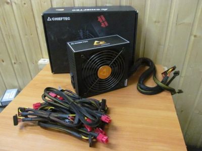 Лот: 12024682. Фото: 1. Блок питания Chieftec aps-850cb... Корпуса, блоки питания