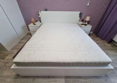 Лот: 22529795. Фото: 1. Матрац 160 на 200 IKEA Hovag... Матрасы
