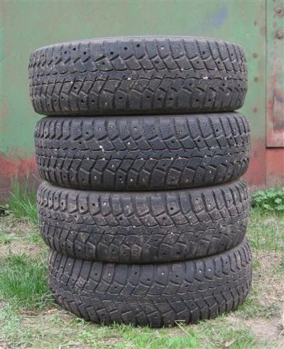 Лот: 980963. Фото: 1. Зимние шины KUMHO I'ZENWIS kw19... Шины