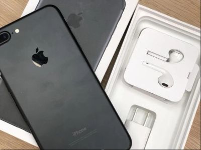 Лот: 11960915. Фото: 1. iPhone 7 Plus 128 Gb Black китайский. Смартфоны