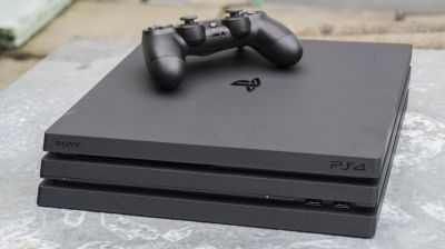 Лот: 11357553. Фото: 1. Продам PS4 PRO про идеальное состояние. Игровые приставки, консоли