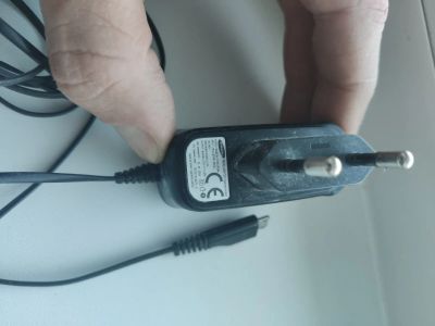 Лот: 16939612. Фото: 1. Зарядные устройства samsung, alcatel... Зарядные устройства, блоки питания, адаптеры сетевые для смартфонов
