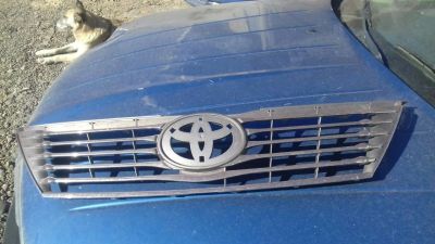 Лот: 14799072. Фото: 1. решетка радиатора Toyota Camry... Кузов